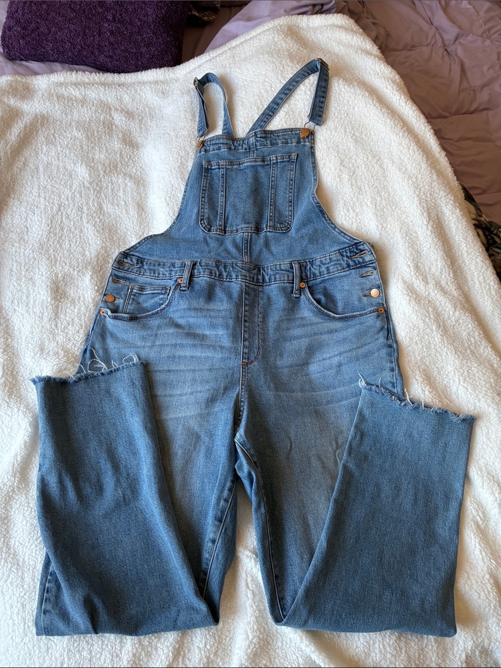 Universal Thread Light Blue Denim Overalls, size16